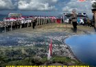 Polres-Ende-Ajak-Masyarakat-Kibarkan-Merah-Putih-di-Puncak-Bukit-Kezimara