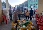 Polres-Nagekeo-Polda-NTT-Salurkan-Bantuan-Beras-Warga-Terdampak-Banjir-Bandang-di-Mauponggo