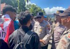 Aksi-Damai-dari-GMNI-di-Kantor-Pemda,-Personel-Polres-Ende-Kawal-dan-Jaga-dengan-Pendekatan-Humanis-Sesuai-SOP