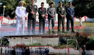 Peringati-HUT-ke-80-Kemerdekaan-RI,-Polres-Ende-Gelar-Ziarah-di-TMP-Maribhara