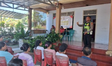 Polres-Ende-Terima-Keluhan-Warga-Kelurahan-Kelimutu-Lewat-Kegiatan-Jumat-Curhat