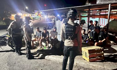 Cegah-Gangguan-Kamtibmas,-Tim-Perintis-Presisi-Polres-Ende-Sisir-Kota-Ende-Hingga-Dini-Hari
