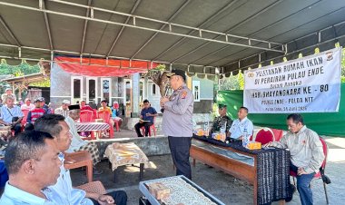 ​Sambut-Hari-Bhayangkara-ke-80,-Polres-Ende-Polda-NTT-Gelar-Aksi-Nyata-Peletakan-Rumah-Ikan-di-Pulau-Ende