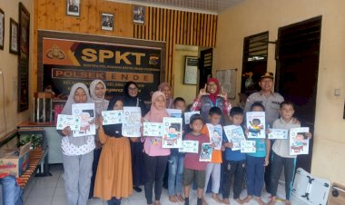 Polsek-Ende-Gelar-Program-Peduli-Anak-dan-Literasi,-Tanamkan-Budaya-Membaca-Sejak-Dini