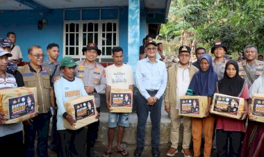 Kapolda-NTT-Tinjau-Penanganan-Gempa-di-Ende-dan-Tegaskan-Keselamatan-Serta-Keamanan-Warga-Jadi-Prioritas