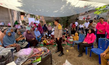 Ibu-Ketua-Umum-Bhayangkari-Terus-Salurkan-Bantuan-Utama-untuk-Korban-Gempa-di-Ende,-Banyak-dapat-Apresiasi-dari-Warga