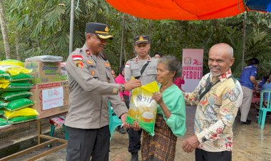 Bantuan-Sosial-Ibu-Ketua-Umum-Bhayangkari-Terus-di-Salurkan-dan-Layanan-Kesehatan-Bagi-Korban-Gempa-di-Tiwu-Tewa-Ende