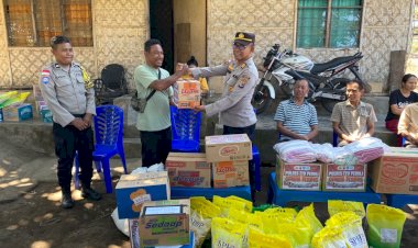 Polres-Ende-Polda-NTT-Terus-Salurkan-Bantuan-Sosial-Bagi-Warga-Pasca-Gempa-Bumi-Flores