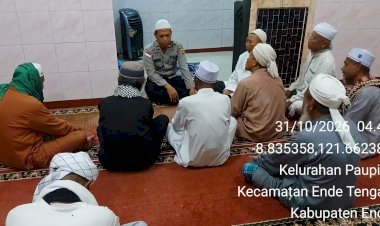 Polsek-Ende-Gelar-Subuh-Keliling-di-Masjid-Al-Furqan:-Pererat-Silaturahmi-Sekaligus-Sampaikan-Pesan-Kamtibmas