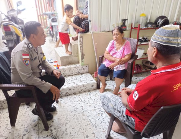 Curah Hujan Tinggi, Bhabinkamtibmas Onekore Turun Ingatkan Warga Waspada Longsor