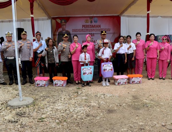 Kapolda NTT Berbagi Tali Asih di Peresmian Pospol Umbu Ratu Nggay Barat, Wujud Semangat NTT Penuh Kasih