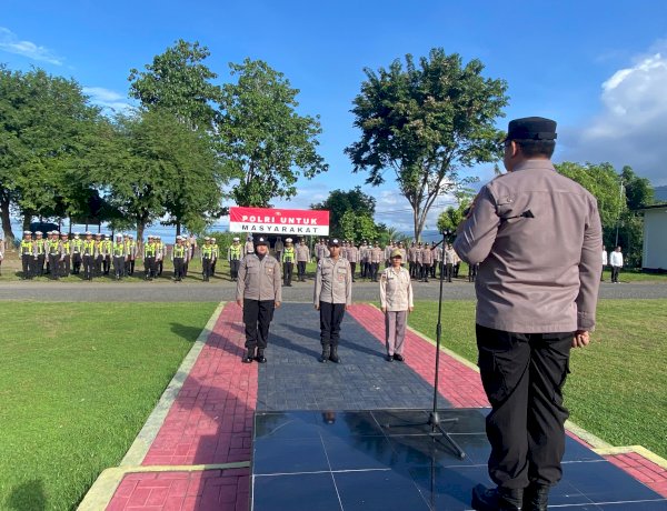 Wujudkan Pelayanan Terbaik, Kapolres Ende Ajak Personel Maknai Tugas sebagai Ibadah dan Sandiwara Kehidupan