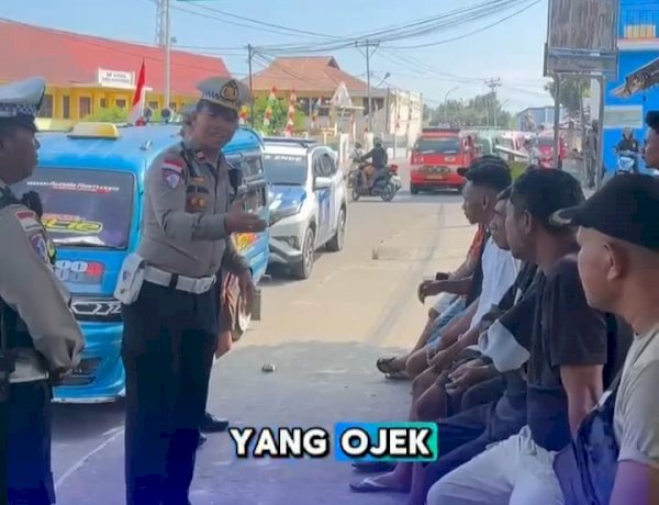 Sat Lantas Polres Ende Polda NTT Sapa Pengemudi Ojek dan Sopir Angkot dengan Sentuhan Edukasi