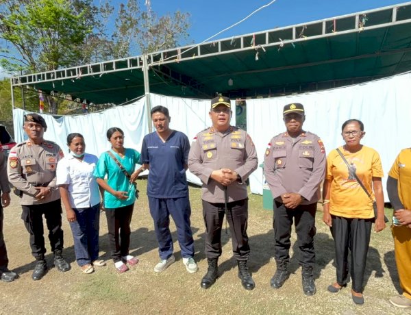 Aksi Tanggap Bencana Polres Ende, Polsek Wewaria Disulap Jadi Puskesmas Darurat Pasca Gempa M 7,7 Flores
