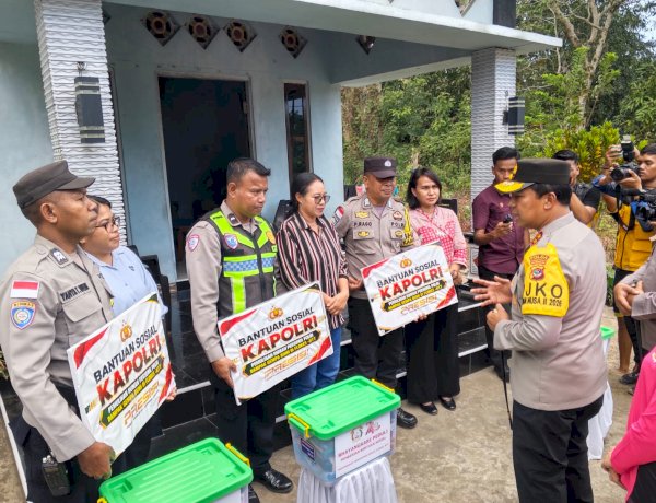 Tiga Personel Polres Ende Terima Bantuan Renovasi Rumah dari Kapolri dan Kapolda NTT