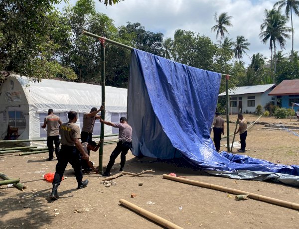 Polres Ende Polda NTT Terapkan Langkah Cepat Tanggap: Dirikan Tenda Darurat Demi Kelancaran Belajar Siswa SDK Puubetho