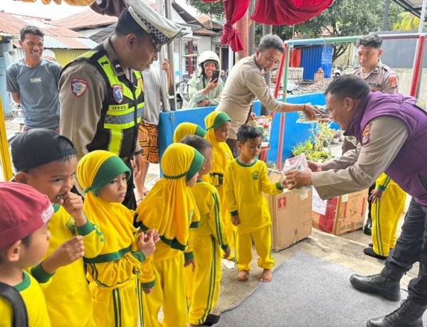 Kembalikan Keceriaan Anak, Polres Ende Polda NTT Gelar Trauma Healing untuk TK RA Azizah Inayah Rodja Pasca Gempa Flores