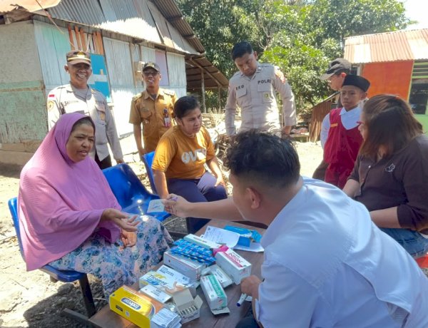 ​Pasca Gempa Flores, Warga Sukamaju Apresiasi Layanan Kesehatan Gratis Keliling dari Polres Ende Polda NTT
