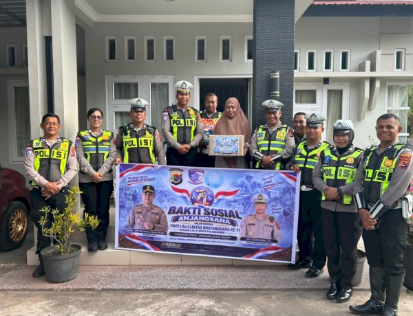 Humanis dan Penuh Kekeluargaan, Satlantas Polres Ende Polda NTT Gelar Anjangsana kepada Warakawuri di Hari Lalu Lintas Bhayangkara ke-71