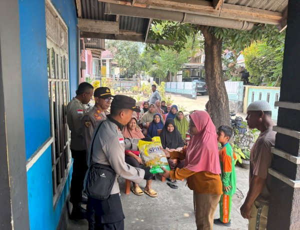 Hadir di Tengah Warga Terdampak Gempa, Polres Ende Polda NTT Terus Salurkan Bantuan Kemanusiaan dari Polri