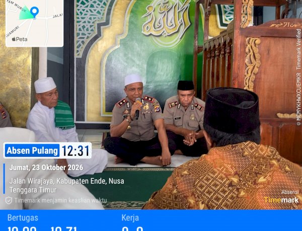 Jumat Keliling di Masjid Attaqwa Onekore, Polres Ende Serap Aspirasi Warga hingga Bahas Solusi Masalah Miras dan Lalu Lintas