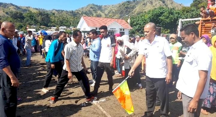 Sambut Hari Bhayangkara Ke - 76, Polsek Pulau Ende Gelar Lomba Kearifan Lokal