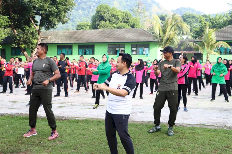 Pererat Sinergitas TNI – POLRI, Polres Ende dan Kipan C Yonif 743/PSY Laksanakan Senam Bersama