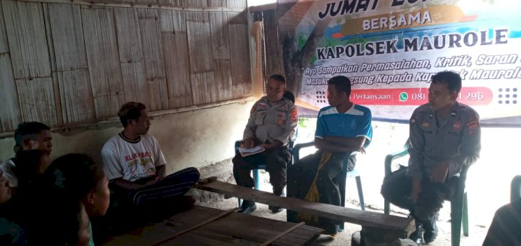Polsek Maurole Gelar Jumat Curhat Dengan Masyarakat Pesisir Palue di Dusun Jitabewa