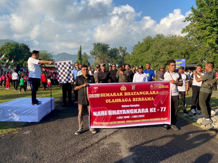 Semarak Hari Bhayangkara, Polres Ende Gelar Olahraga Bersama Dalam Rangka HUT Bhayangkara ke-77