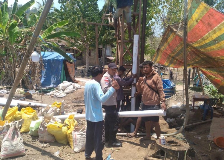 Masyarakat Pulau Palue Bersukacita: Sumur Bor Bantuan Kapolri dan Ketua Umum Bhayangkari Akhirnya Mengeluarkan air Bersih