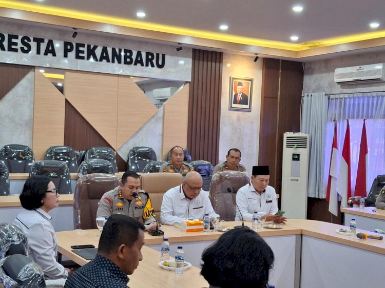 Kompolnas Lakukan Pengawasan Kesiapan Pengamanan Pilkada Polda Riau