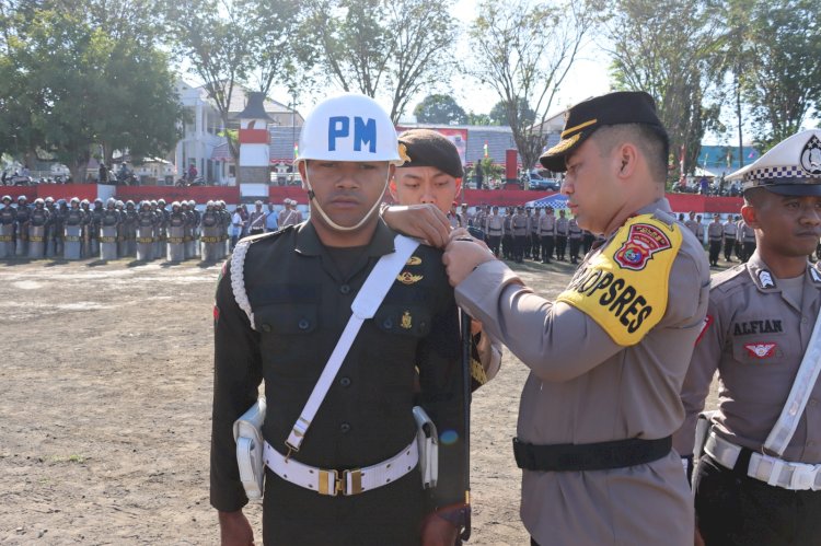 Polres Ende Laksanakan Apel Gelar Pasukan Operasi Mantap Praja 2024 Sebagai Kesiapan Pengamanan Pilkada 2024