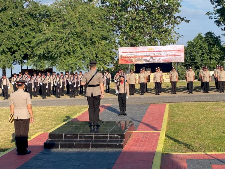 Upacara Hari Juang Polri di Polres Ende, Kapolres Ende Bacakan Proklamasi Kepolisian Negara Republik Indonesia