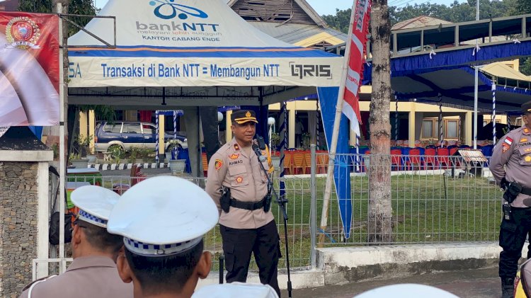 Jamin Keamanan Acara Pelantikan Anggota DPRD Kabupaten Ende, Polres Ende Lakukan Pengamanan Ketat, Alat Metal Detektor Disiagakan