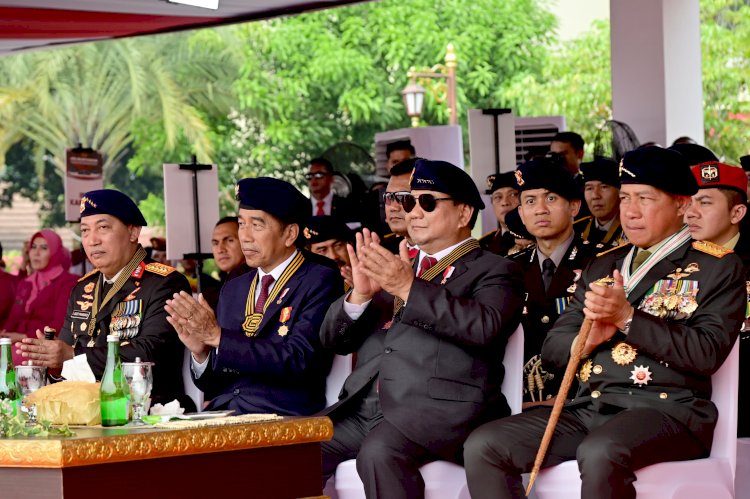 Presiden Jokowi Hadiri Apel Kesiapan Pengamanan Pelantikan Presiden dan Wakil Presiden 2024