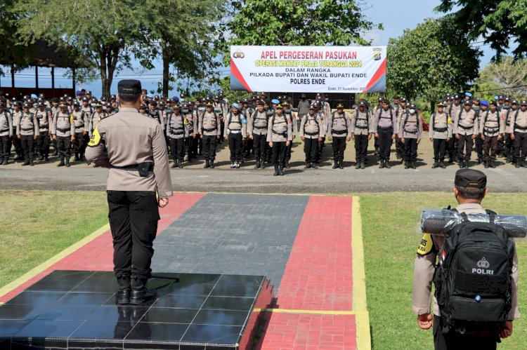 Apel Pergeseran Pasukan, Kapolres Ende Lepas 289 Personel Pengamanan TPS dalam Operasi Mantap Praja Turangga 2024