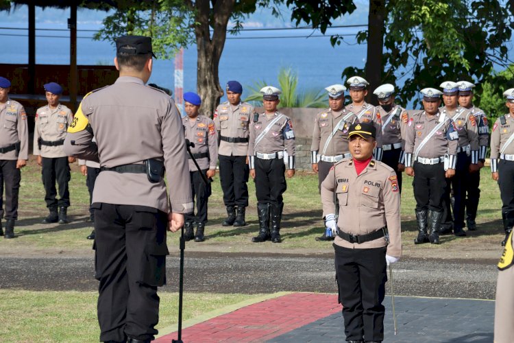 Pimpin Upacara Hari Kesadaran Nasional, Kapolres Ende Berikan Beberapa Arahan Kepada Personel