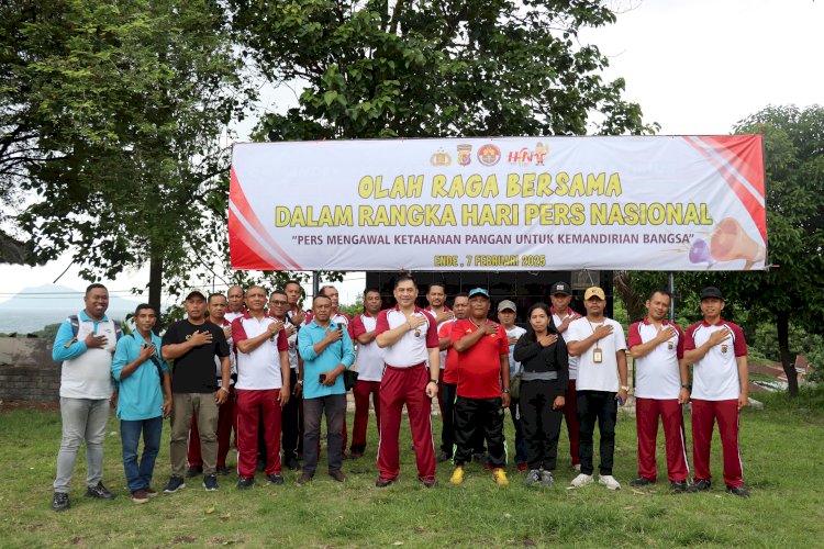 Sambut Hari Pers Nasional, Polres Ende dan Persatuan Wartawan Ende Gelar Olahraga Bersama