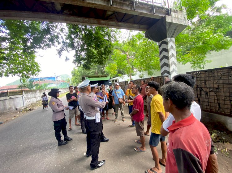 Ops Keselamatan Turangga 2025, Satlantas Polres Ende Berikan Imbaun Kepatuhan Berlalulintas Kepada Pengguna Jalan