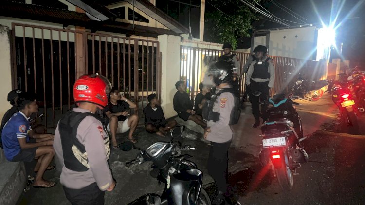 Ciptakan Keamanan yang Kondusif, Sat Samapta Polres Ende Lakukan Patroli Perintis Presisi di Malam Hari