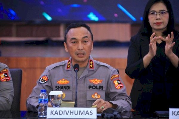 Tutup Rakernis SSDM dan Slog, Kapolri Komitmen Dukung Program Pemerintah