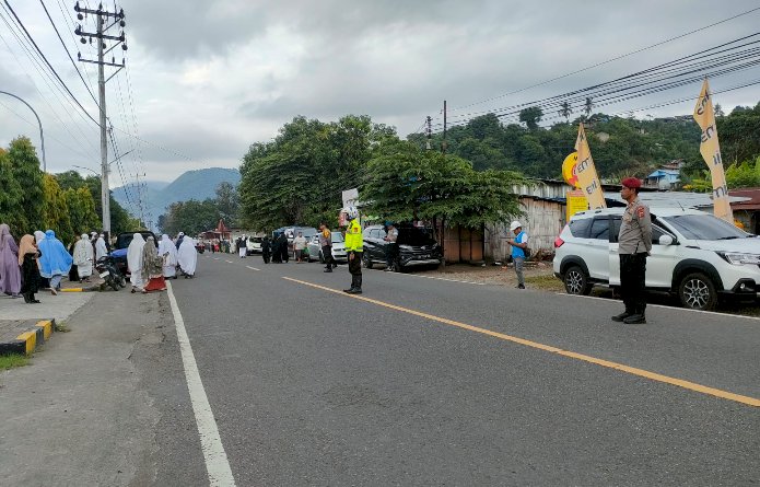 Polres Ende Polda NTT Gelar Pengamanan Ibadah Sholat Idul Adha 1446 H