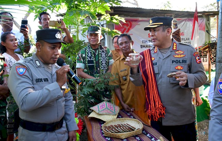 Ikut Lomba Tiga Pilar Bhabinkamtibmas Baharkam Polri 2025: Bhabinkamtibmas Desa Benu Ubah Sopi Jadi Gula Aren