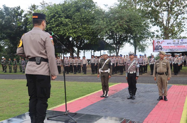 Polres Ende Laksanakan Apel Gelar Pasukan Operasi Patuh Turangga 2025