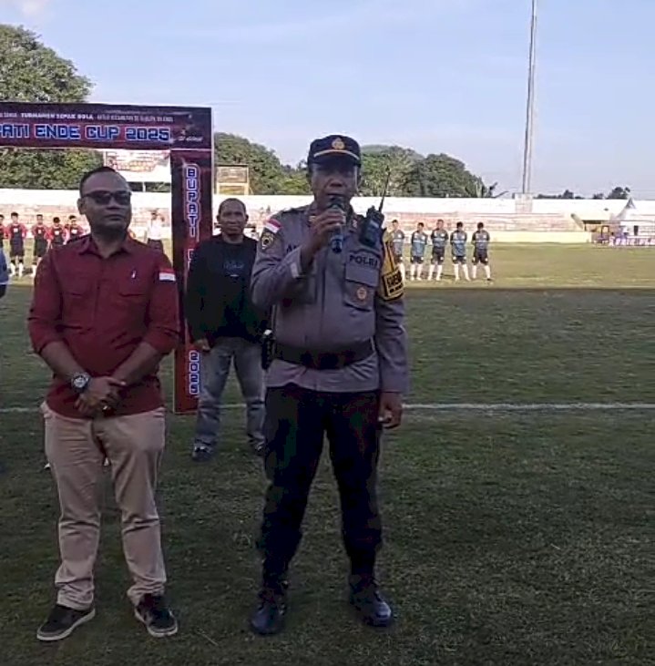 Polres Ende Sampaikan Pesan Kamtibmas dalam Setiap Pertandingan Bupati Ende Cup 2025