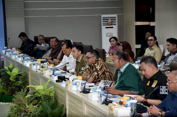 Komisi III DPR RI Apresiasi Kinerja Kapolda NTT yang Humanis, Dorong Peningkatan Sarana dan Prasarana serta SDM