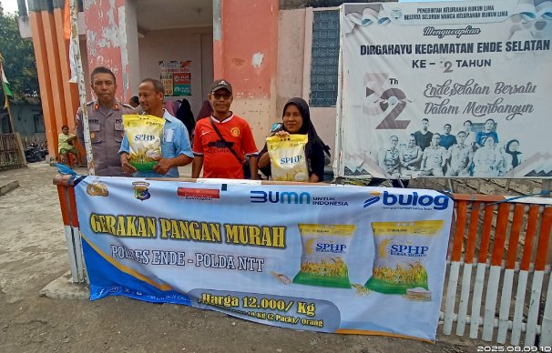 Polres Ende Salurkan 24 Ton Beras dalam Program Gerakan Pangan Murah