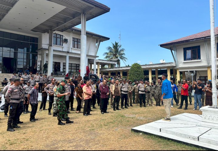 Kapolres Ende dan Dandim 1602 Pimpin Pengamanan Aksi Unjuk Rasa Damai Aliansi Mahasiswa