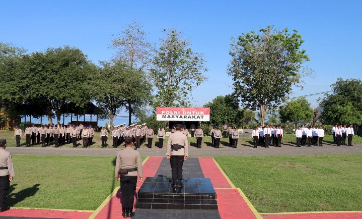 Apel Jam Pimpinan Polres Ende, Begini Arahan Wakapolres