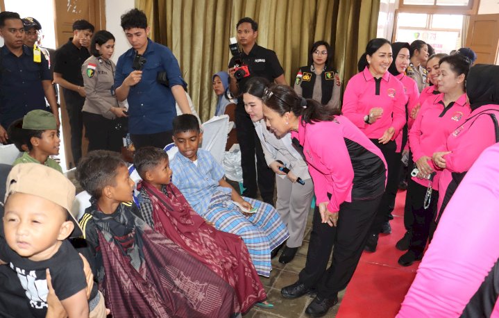 Bhayangkari Peduli, Hadirkan Layanan Kesehatan Gratis Bagi Ribuan Warga Kabupaten Ende